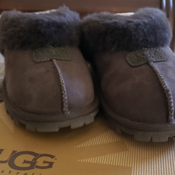 UGG COQUETTE SLIPPER - Picture 2 of 6